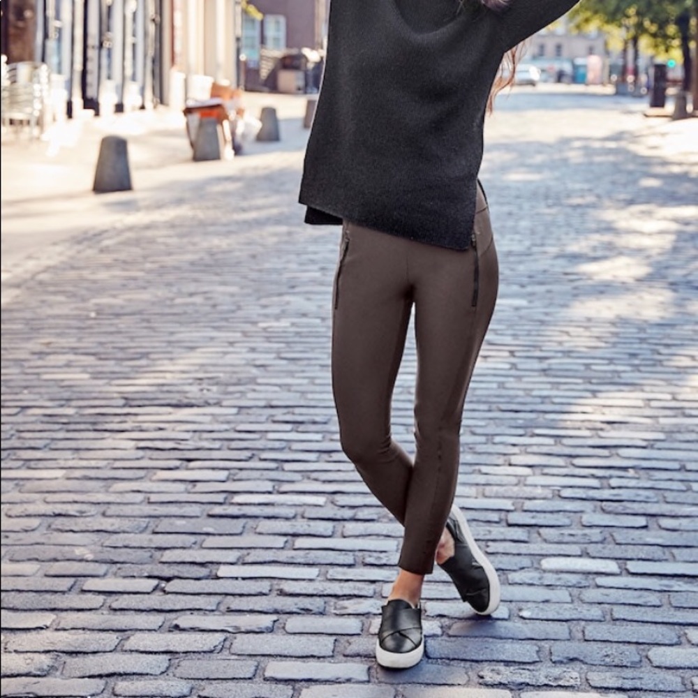 Athleta  Brown Zip Pocket Leggings